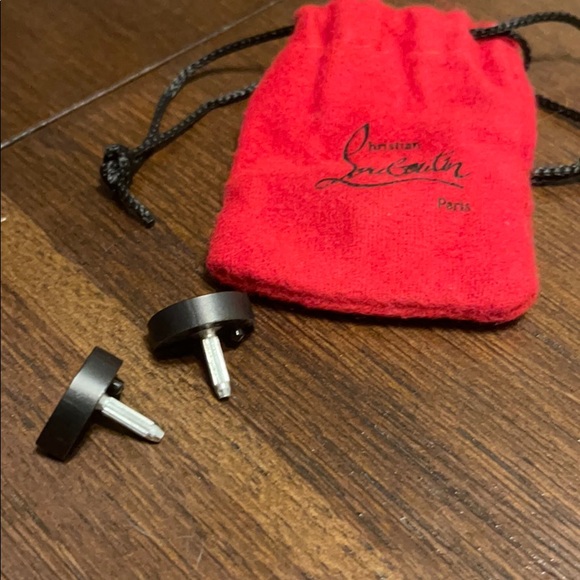 Christian Louboutin heels replacement - Picture 3 of 4